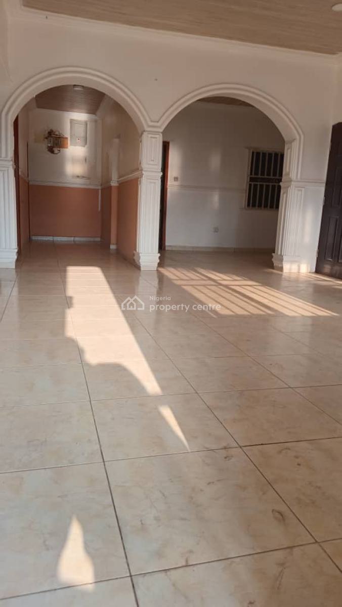 Exquisite 3bedroom Apartment, James Lawrence Street, Mabushi, Abuja, Flat / Apartment for Rent