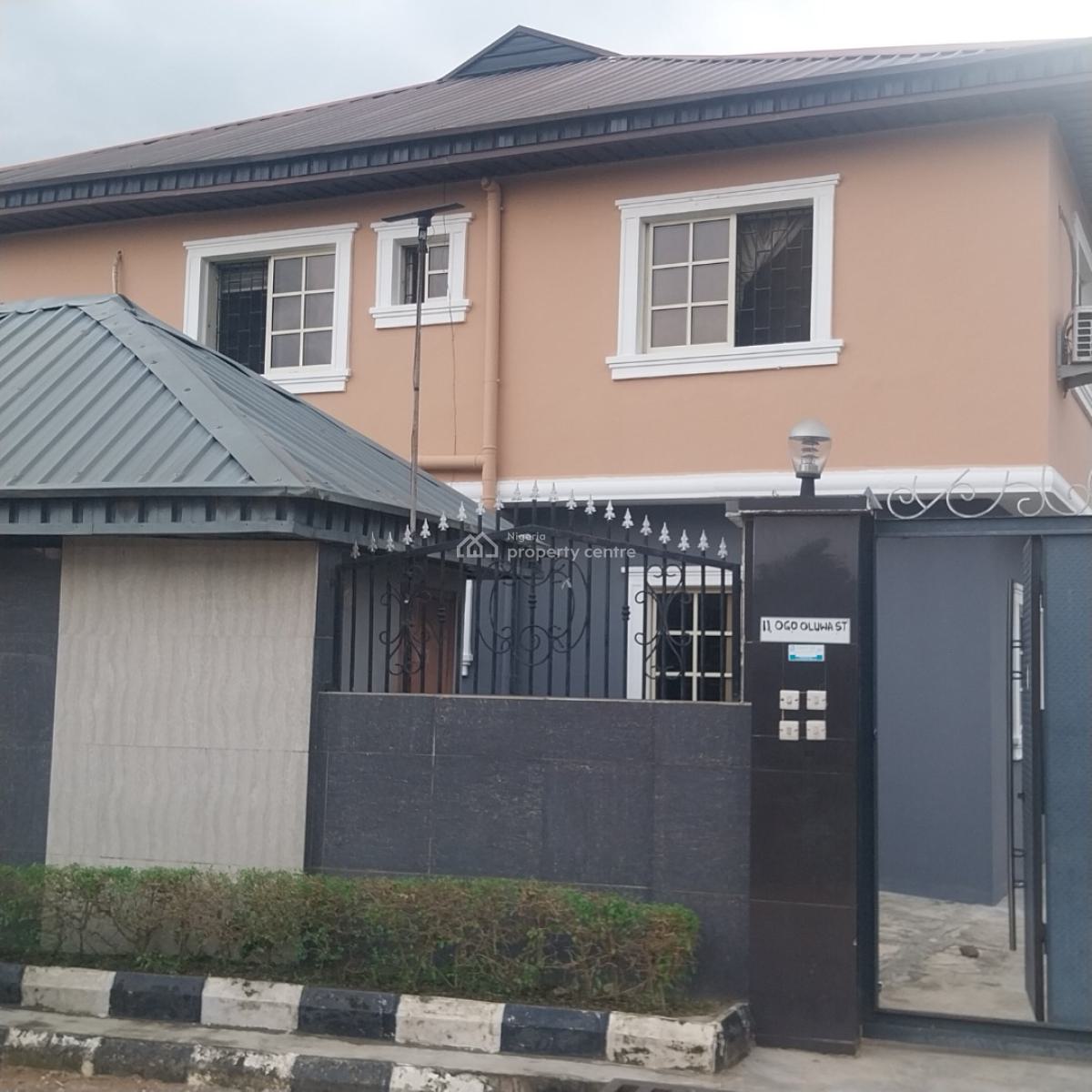 Standard  and Well Spacious 3 Bedroom Flat, Ogooluwa Street  Off Gasline, Magboro, Ogun, Flat / Apartment for Rent
