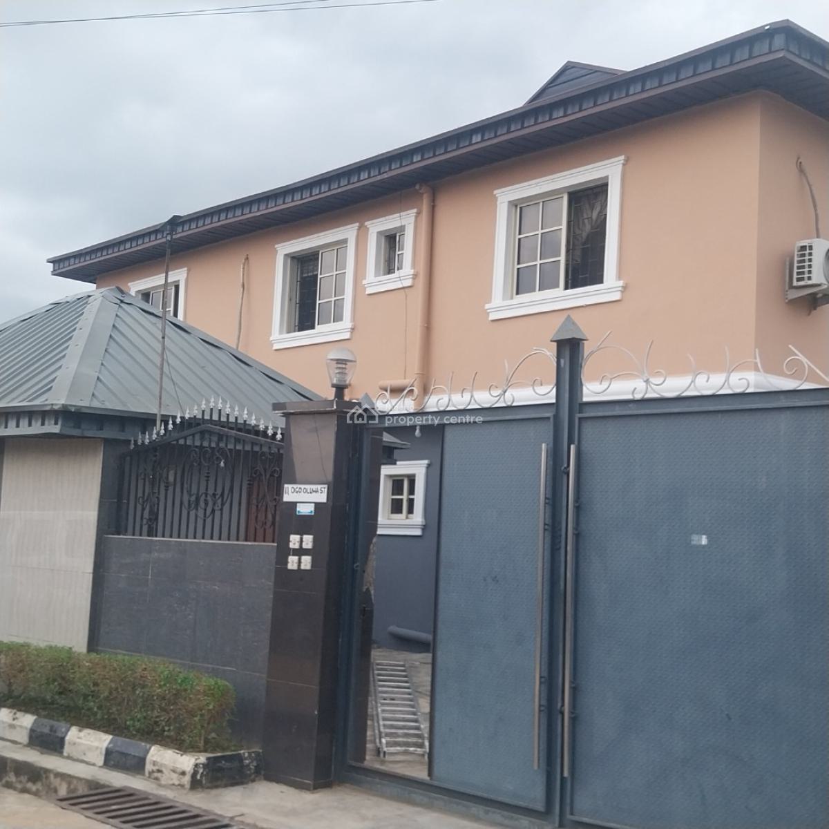 Standard  and Well Spacious 3 Bedroom Flat, Ogooluwa Street  Off Gasline, Magboro, Ogun, Flat / Apartment for Rent