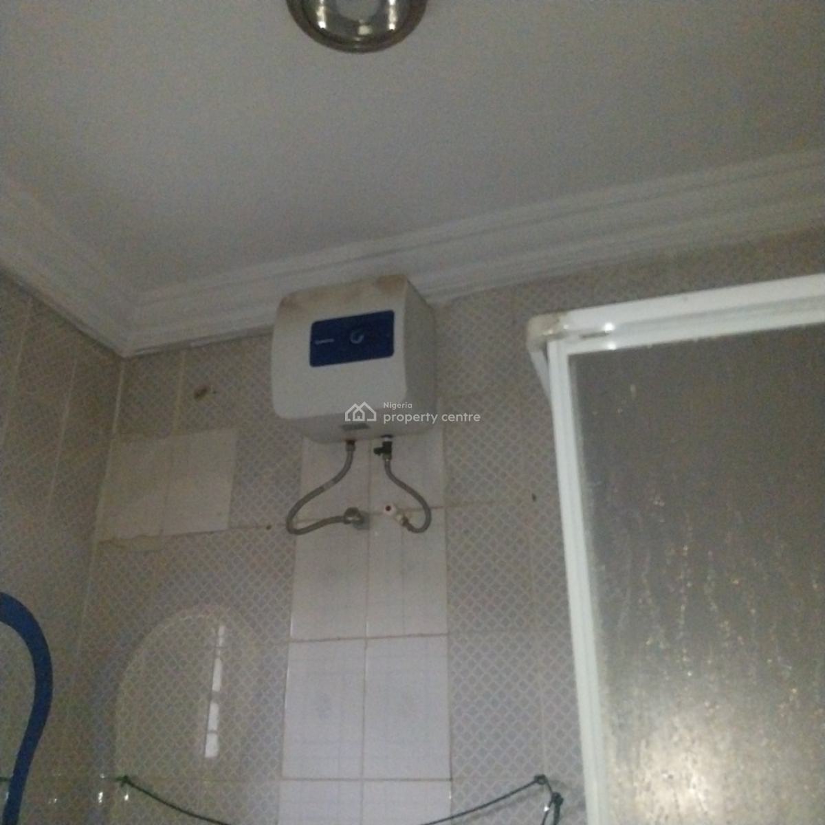 Standard  and Well Spacious 3 Bedroom Flat, Ogooluwa Street  Off Gasline, Magboro, Ogun, Flat / Apartment for Rent