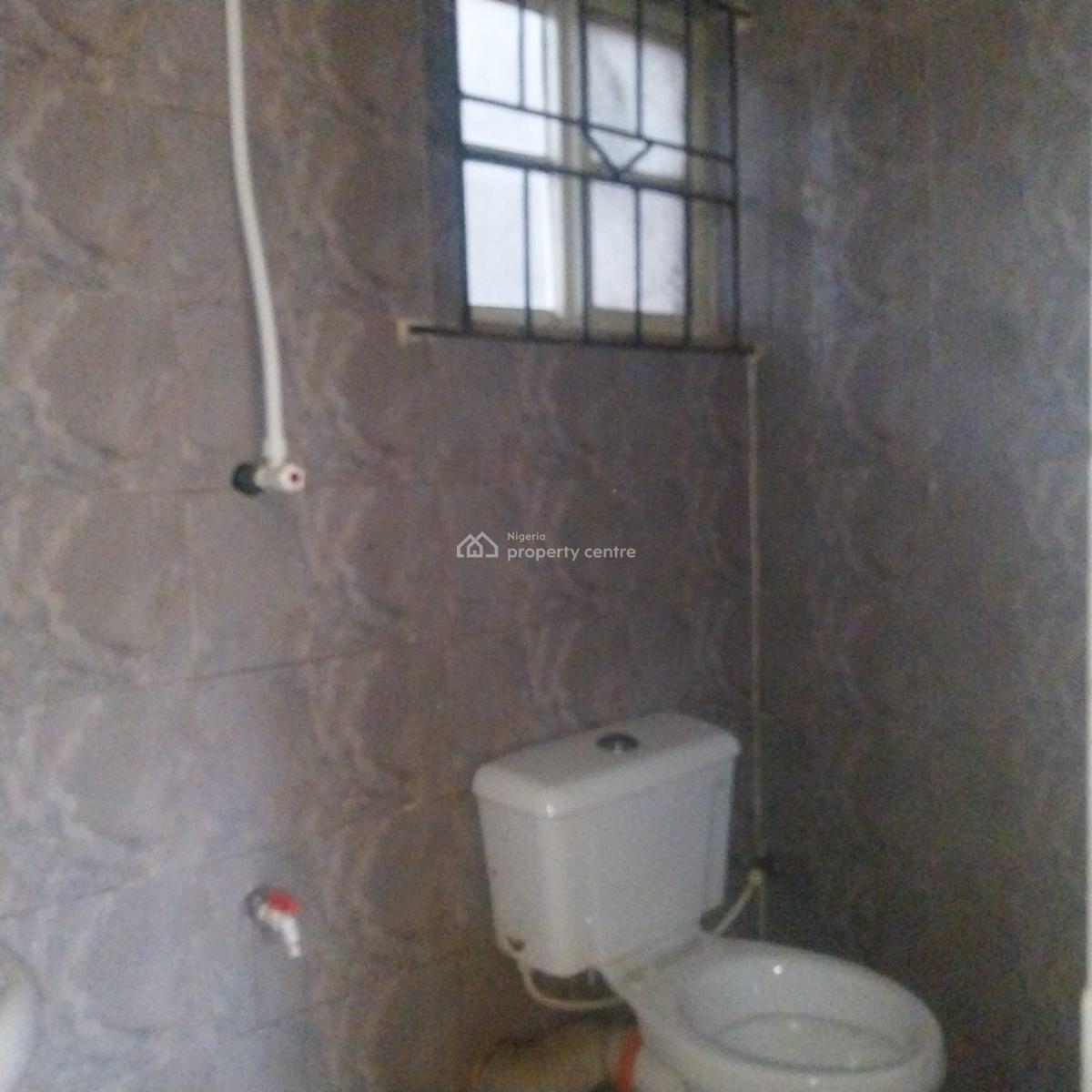 Nice 2bedroom  Flat at Peace Estate  Magboro, Peace Estate, Magboro, Ogun, Flat / Apartment for Rent