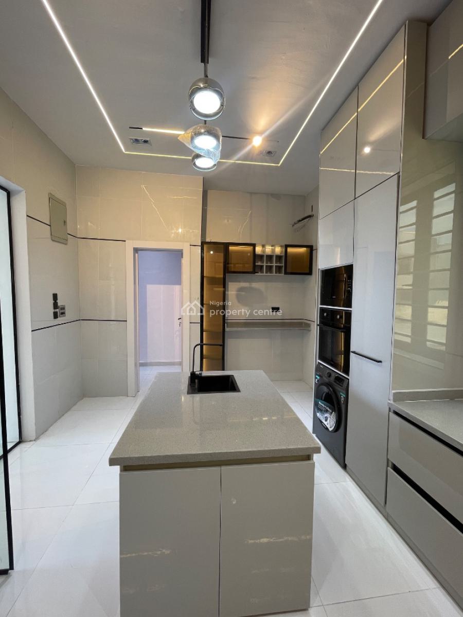 Clean 5 Bedroom Fully Detached Duplex with Swimming Pool in an Estate, Chevron, Lekki, Lagos, Detached Duplex for Sale