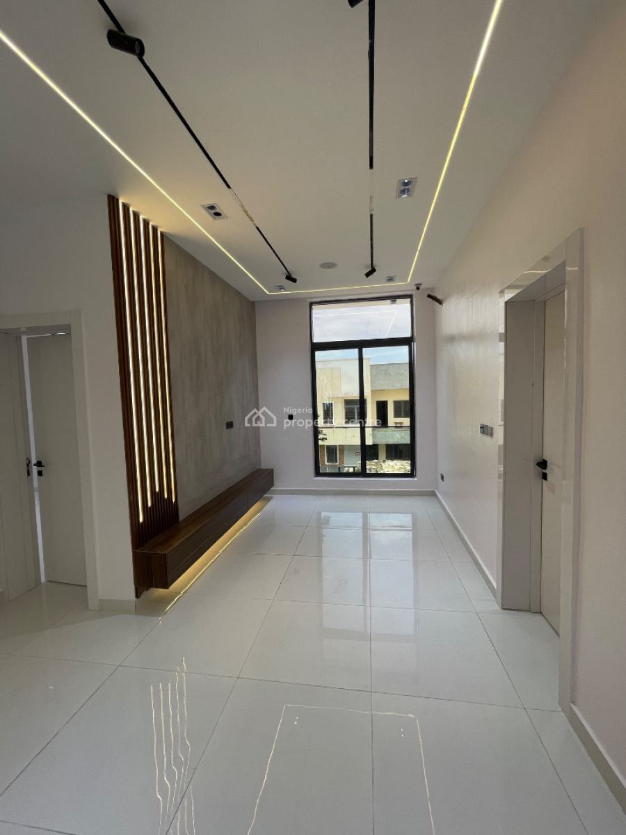 Clean 5 Bedroom Fully Detached Duplex with Swimming Pool in an Estate, Chevron, Lekki, Lagos, Detached Duplex for Sale