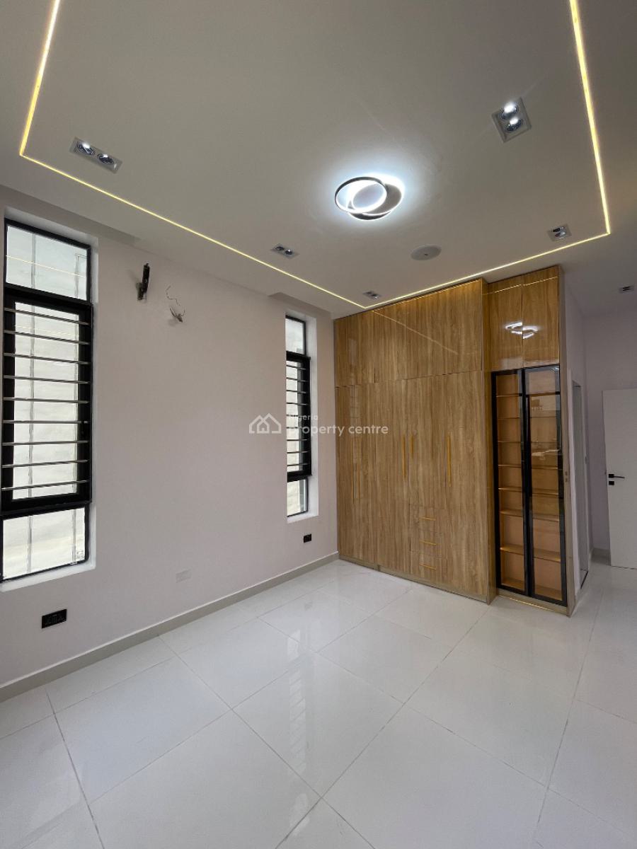 Clean 5 Bedroom Fully Detached Duplex with Swimming Pool in an Estate, Chevron, Lekki, Lagos, Detached Duplex for Sale