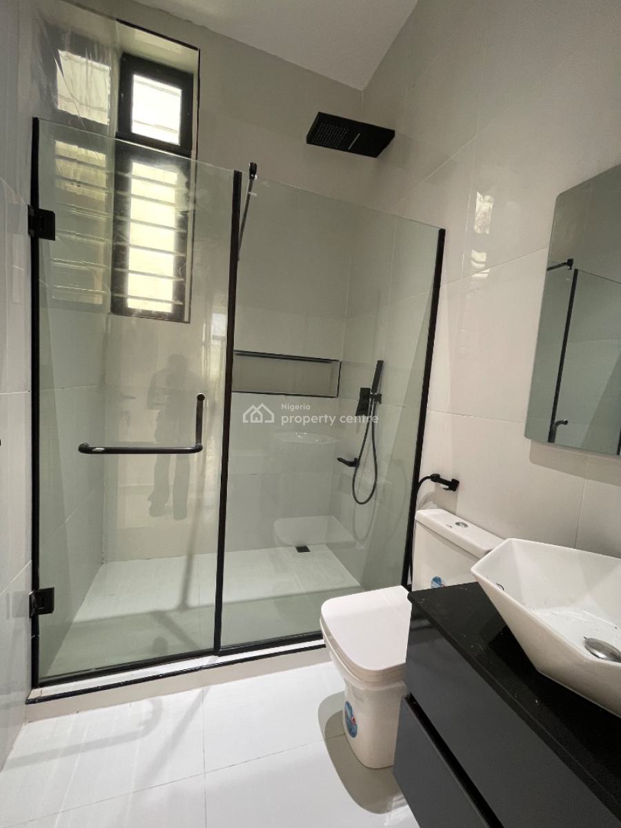 Clean 5 Bedroom Fully Detached Duplex with Swimming Pool in an Estate, Chevron, Lekki, Lagos, Detached Duplex for Sale