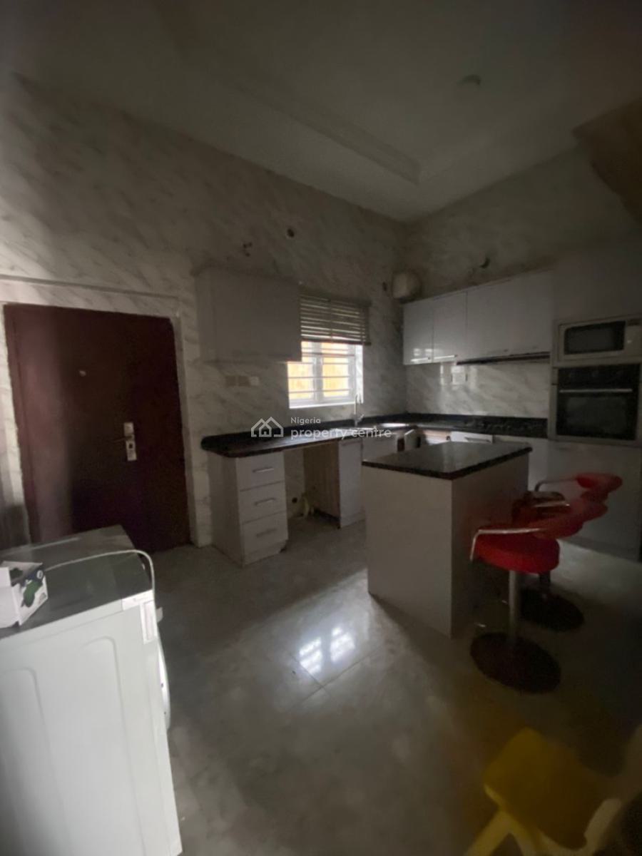 Spacious 4 Bedroom Terrace Duplex in an Estate, Orchid Road, Lekki, Lagos, Terraced Duplex for Rent