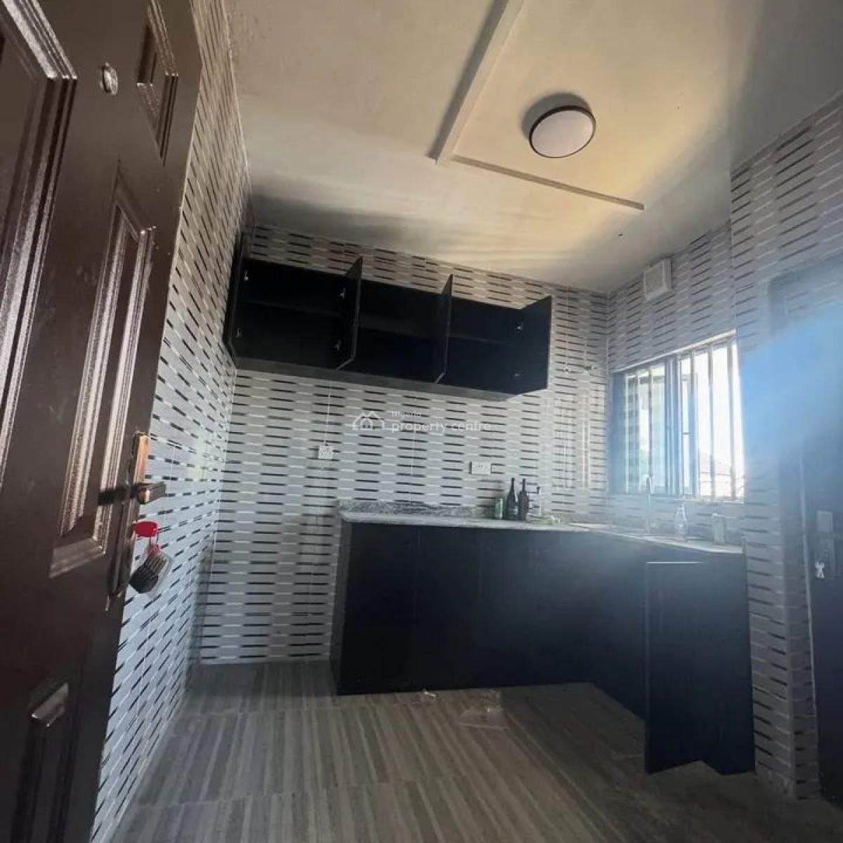 8 Unit of 1 Bedroom Flat and  1 Unit of 2-bedroom Flat, Off Alakahia, Port Harcourt, Rivers, Block of Flats for Sale