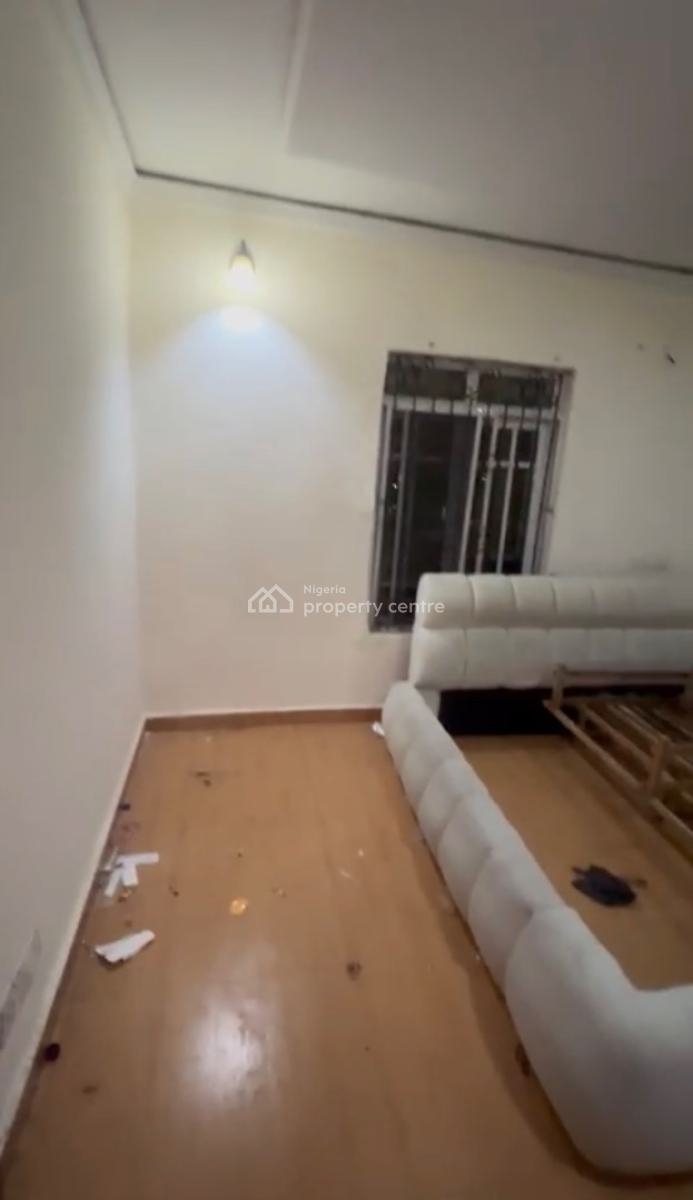Spacious Single Room in a Shared Apartment with a Shared Kitchen Space, Idado, Lekki, Lagos, Flat / Apartment for Rent