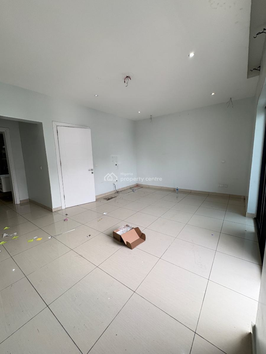 Well Maintained   4 Bedroom Terrace Duplex with Penthouse & Bq, Lekki Phase 1, Lekki, Lagos, Terraced Duplex for Rent