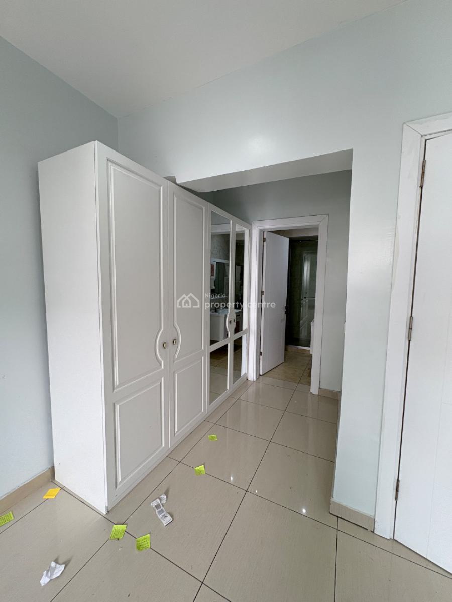 Well Maintained   4 Bedroom Terrace Duplex with Penthouse & Bq, Lekki Phase 1, Lekki, Lagos, Terraced Duplex for Rent