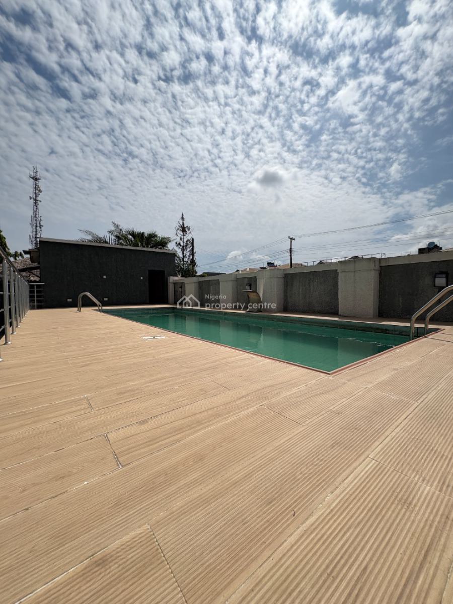 Well Maintained   4 Bedroom Terrace Duplex with Penthouse & Bq, Lekki Phase 1, Lekki, Lagos, Terraced Duplex for Rent