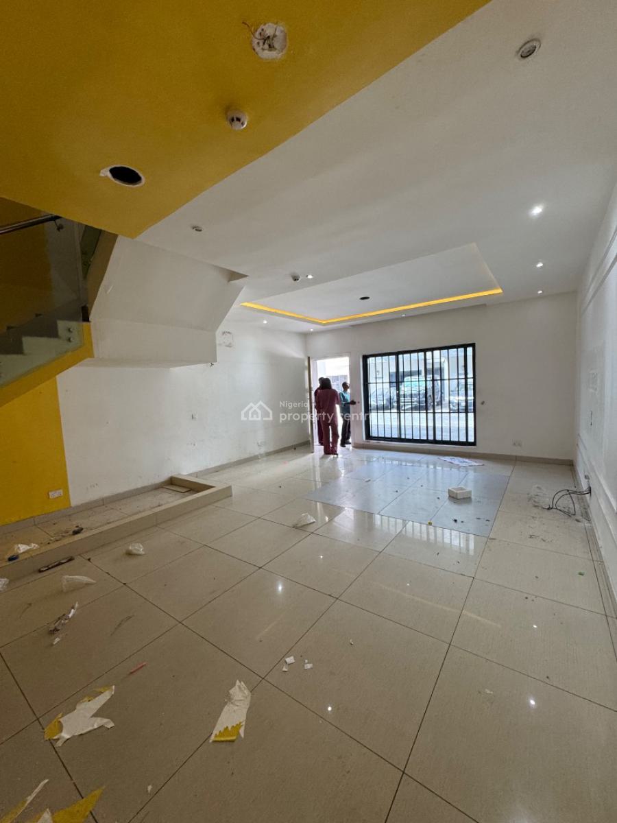 4 𝐁𝐄𝐃𝐑𝐎𝐎𝐌 𝐓𝐄𝐑𝐑𝐀𝐂𝐄 𝐃𝐔𝐏𝐋𝐄𝐗, Lekki Phase 1, Lekki, Lagos, Terraced Duplex for Rent