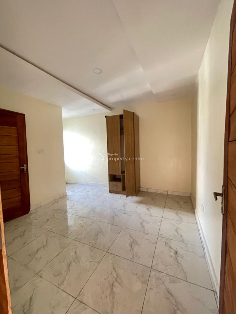 Newly Built 3 Bedrooms Apartment, Osapa, Lekki, Lagos, Flat / Apartment for Rent