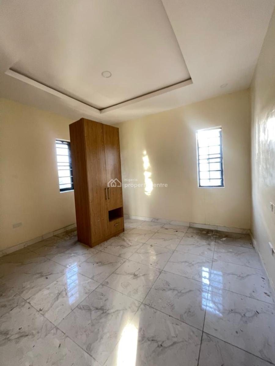Newly Built 3 Bedrooms Apartment, Osapa, Lekki, Lagos, Flat / Apartment for Rent