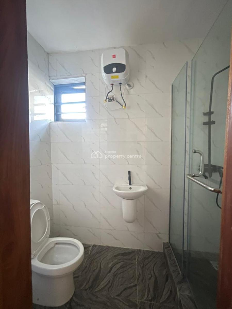 Newly Built 3 Bedrooms Apartment, Osapa, Lekki, Lagos, Flat / Apartment for Rent