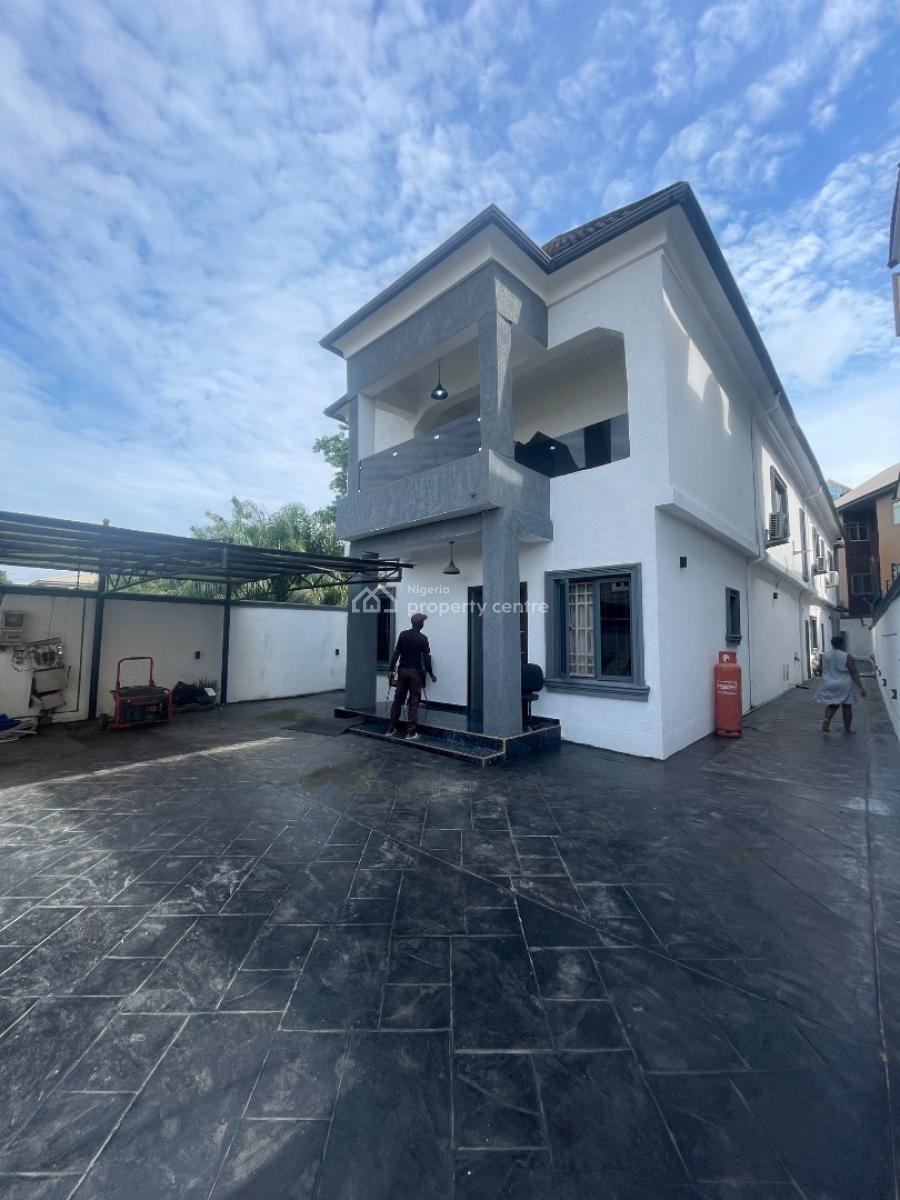 Spacious 5-bedroom Home with 2-room Boys Quarters, Opposite Blenco Supermarket, Sangotedo, Ajah, Lagos, Detached Duplex for Rent