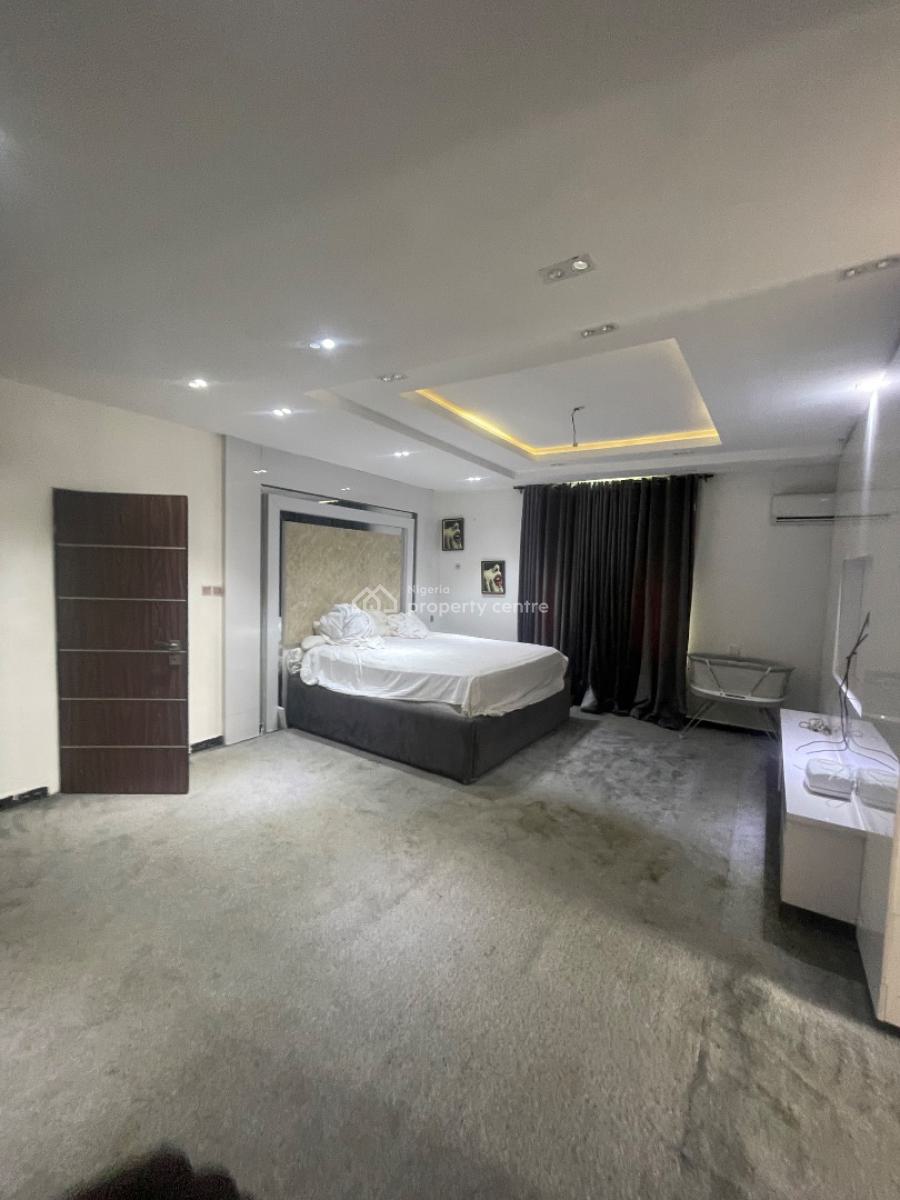 Spacious 5-bedroom Home with 2-room Boys Quarters, Opposite Blenco Supermarket, Sangotedo, Ajah, Lagos, Detached Duplex for Rent