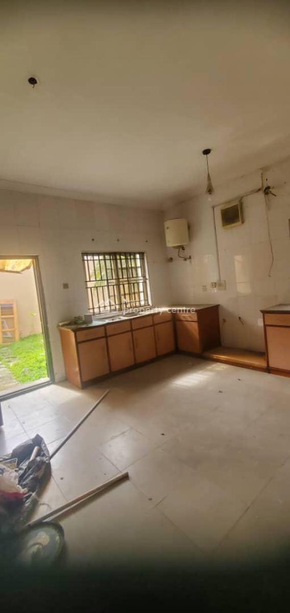 Specious 4 Bedrooms Detached Duplex with Bq, Lekki Phase 1, Lekki, Lagos, Detached Duplex for Rent
