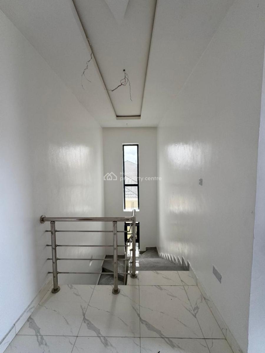 Spacious 4 Bedroom Detached Duplex (2 Floors) with Bq, Lekki Phase 1, Lekki, Lagos, Semi-detached Duplex for Rent