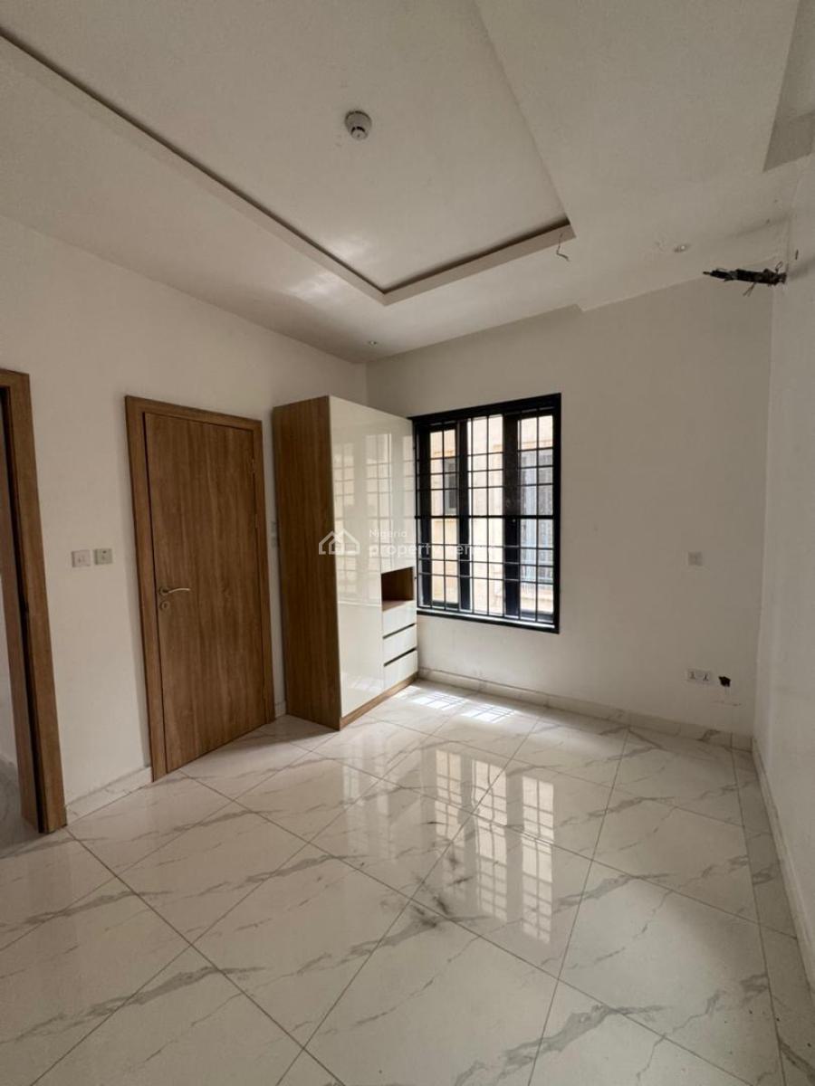 Spacious 4 Bedroom Detached Duplex (2 Floors) with Bq, Lekki Phase 1, Lekki, Lagos, Semi-detached Duplex for Rent