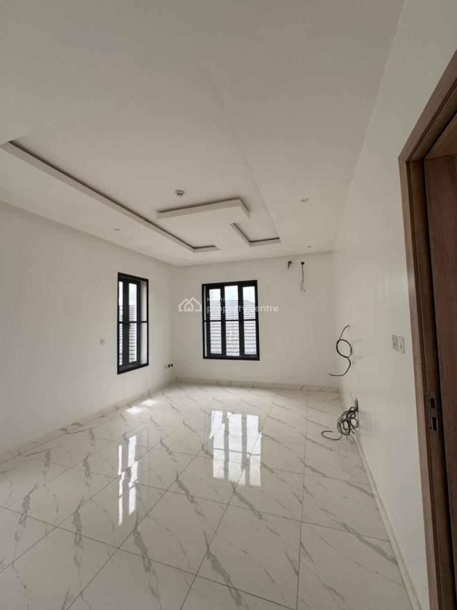 Spacious 4 Bedroom Detached Duplex (2 Floors) with Bq, Lekki Phase 1, Lekki, Lagos, Semi-detached Duplex for Rent