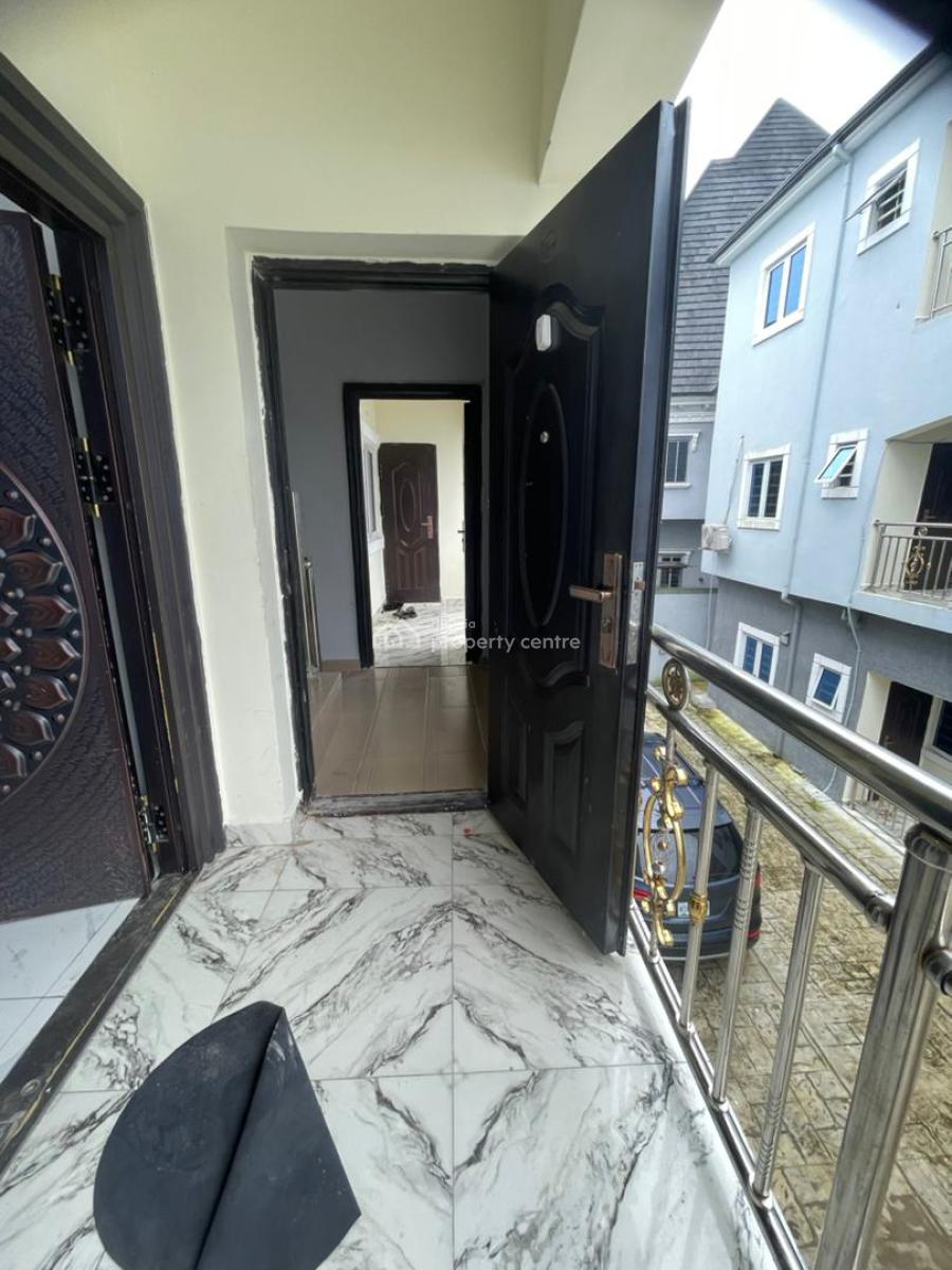 Luxury 3 Bedroom Flat in a Secured Estate with Constant Light, Ivory Heights Estate Shell Cooperative Off G U Akeh Road Eliozu, Eneka, Port Harcourt, Rivers, Flat / Apartment for Rent
