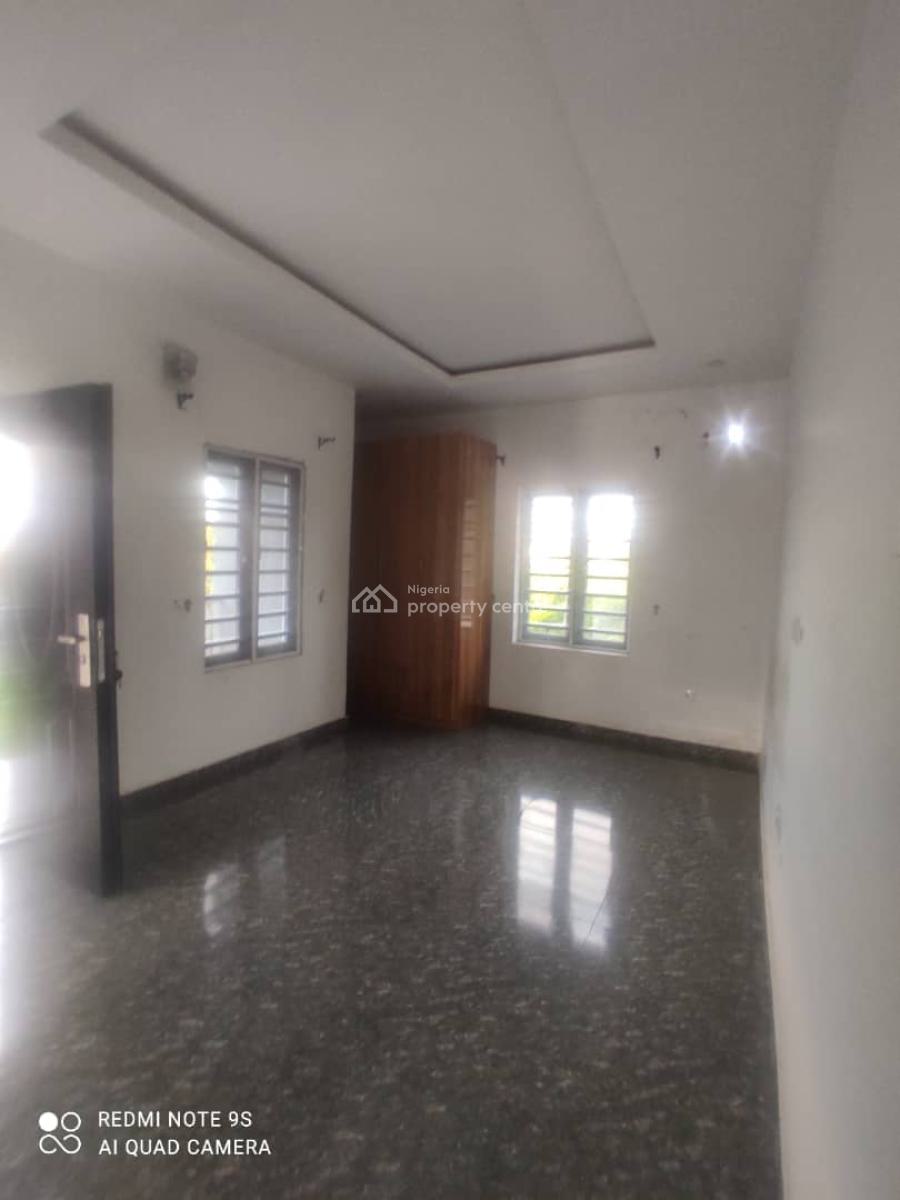 Luxury 3bedroom Flat Well Spacious and Within a Secured Estate, Secured and Gated Estate, Awoyaya, Ibeju Lekki, Lagos, Flat / Apartment for Rent