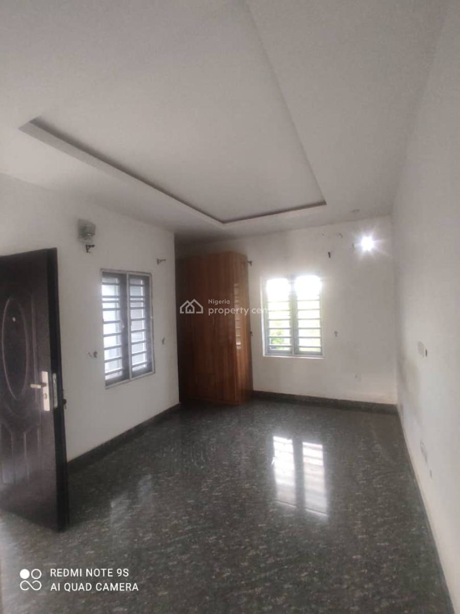 Luxury 3bedroom Flat Well Spacious and Within a Secured Estate, Secured and Gated Estate, Awoyaya, Ibeju Lekki, Lagos, Flat / Apartment for Rent