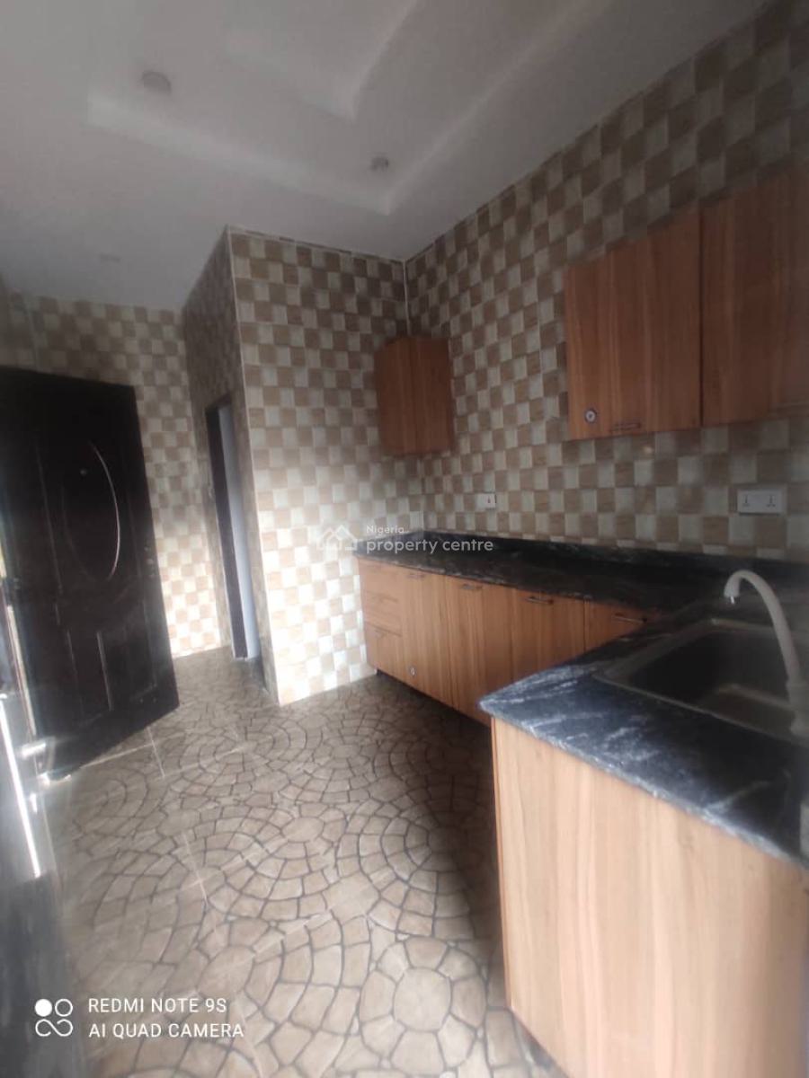 Luxury 3bedroom Flat Well Spacious and Within a Secured Estate, Secured and Gated Estate, Awoyaya, Ibeju Lekki, Lagos, Flat / Apartment for Rent