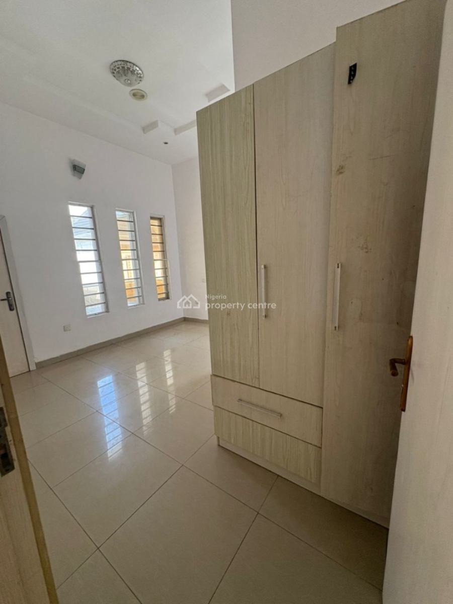 Exquisite 5 Bedroom Terrace Duplex  with Bq and 2 Parlors., Oral Estate, Lekki Phase 2, Lekki, Lagos, Terraced Duplex for Rent
