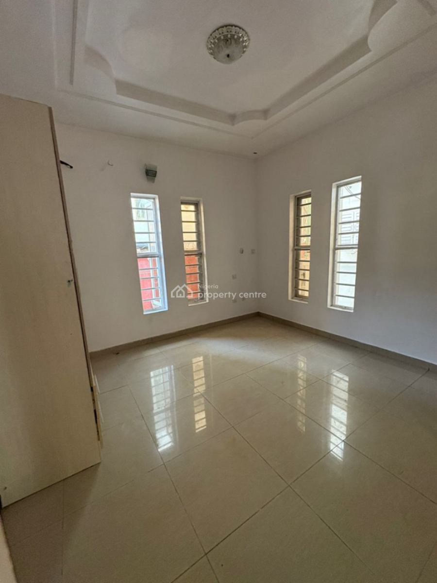 Exquisite 5 Bedroom Terrace Duplex  with Bq and 2 Parlors., Oral Estate, Lekki Phase 2, Lekki, Lagos, Terraced Duplex for Rent