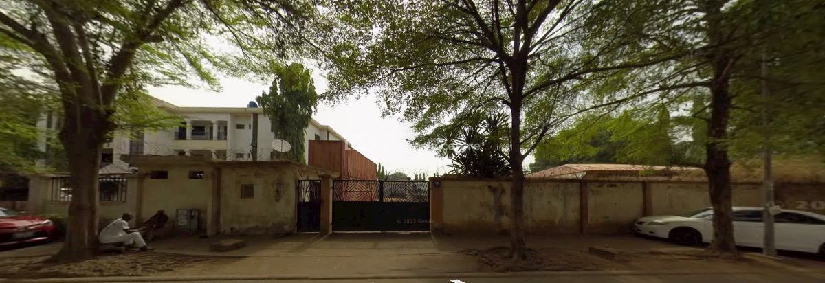 2000sqm of Land with a Bungalow in a Calm Neighborhood, Arochukwu Street, Close to Corinthia Villa Hotel & Backing The Express Road, Garki, Abuja, Mixed-use Land for Sale
