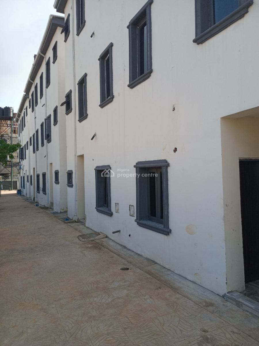 3 Brand New Spacious 4 Bedroom Terrace Duplexes with Bqs Attached., Around Aduvie International School, Jahi, Abuja, Terraced Duplex for Rent