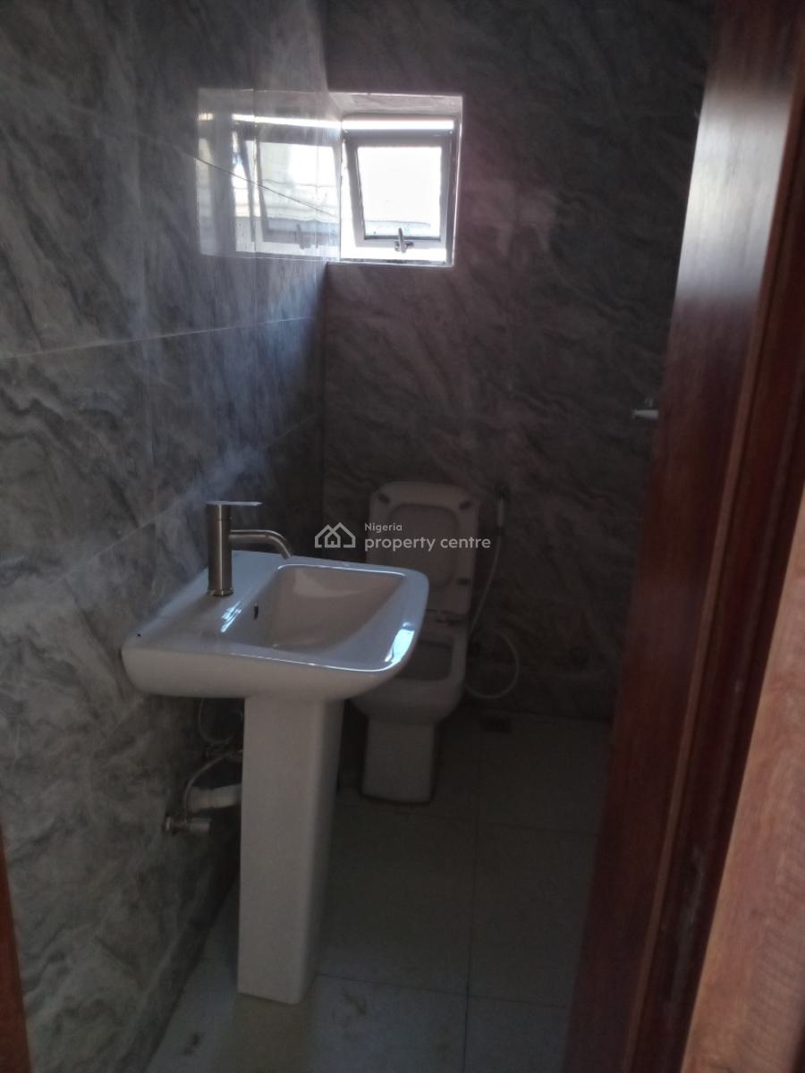 3 Brand New Spacious 4 Bedroom Terrace Duplexes with Bqs Attached., Around Aduvie International School, Jahi, Abuja, Terraced Duplex for Rent