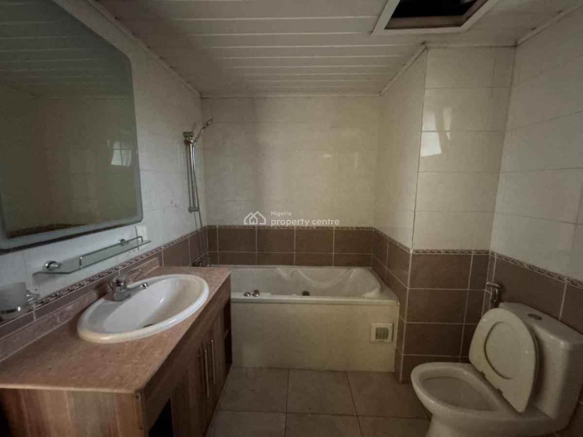 3 Bedroom Apartment with Maids Room, Ikoyi, Lagos, Flat / Apartment for Sale