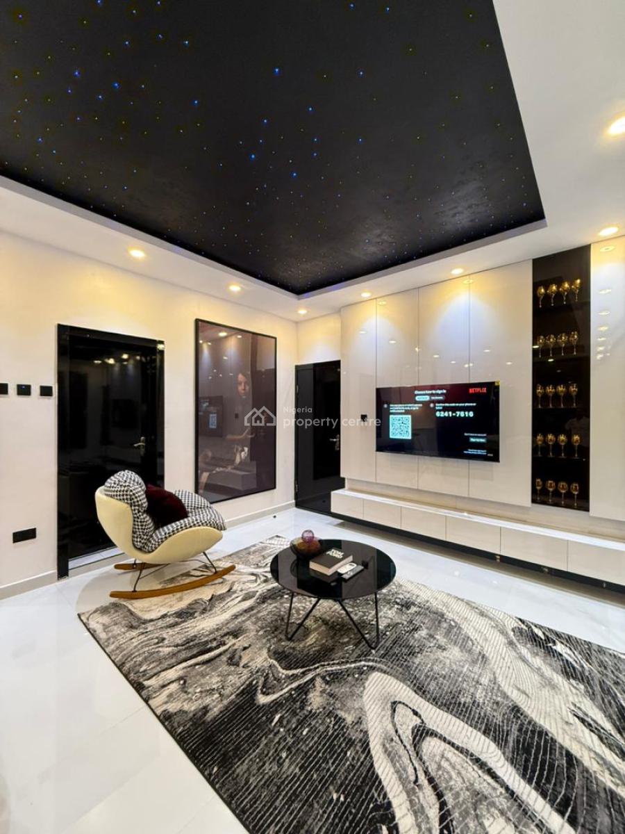 Deluxe 2 Bedroom Apartment with a Private Cinema with Bathtub, Osapa London, Osapa, Lekki, Lagos, Flat / Apartment Short Let