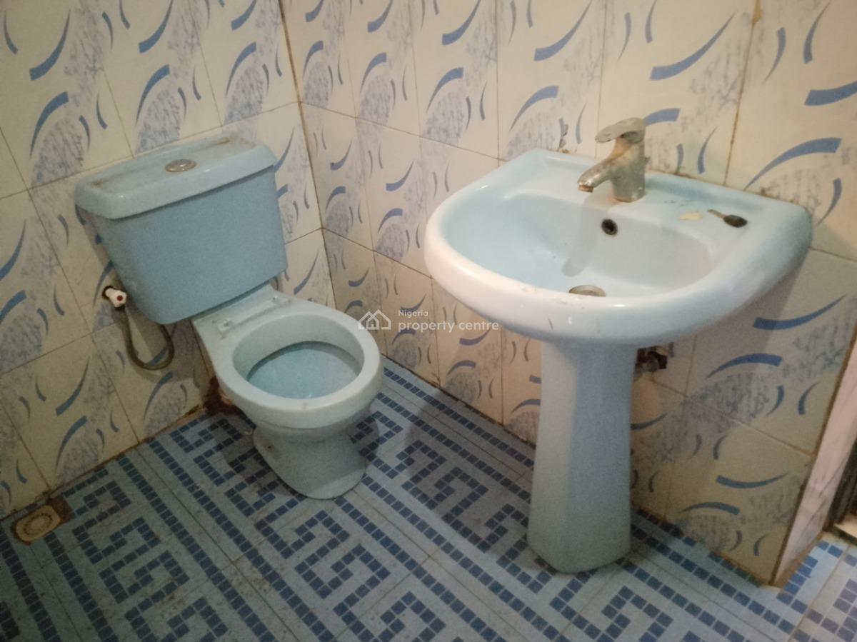 Luxury Three Bedroom Bungalow Stand Alone, Scc Road, Ushafa, Bwari, Abuja, Detached Bungalow for Rent