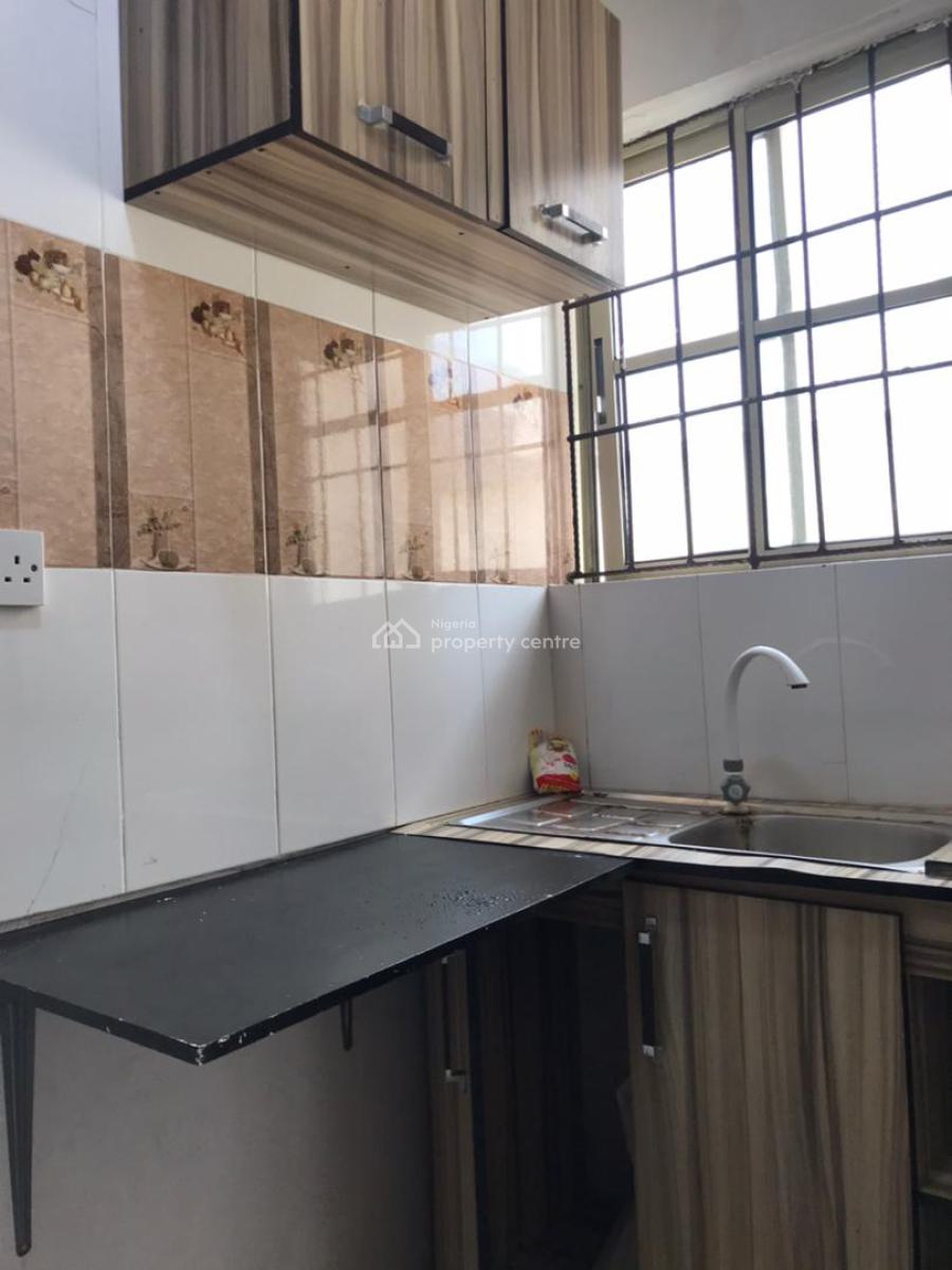 Self Contain, Lekki Phase 1, Lekki, Lagos, Self Contain (single Rooms) for Rent