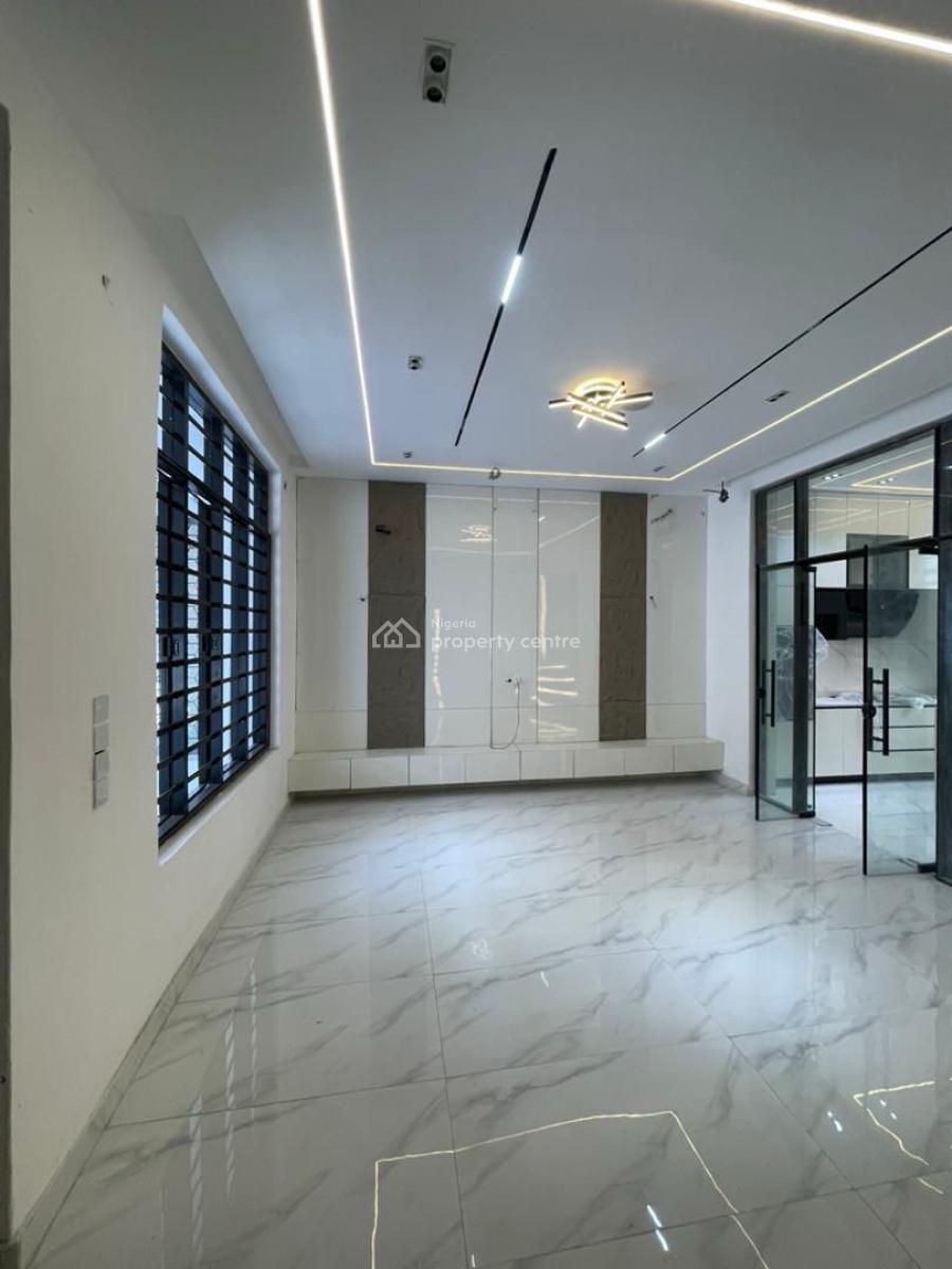 Luxury 4 Bedrooms, Ikate, Lekki, Lagos, Terraced Duplex for Sale