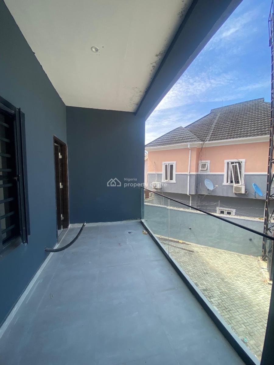 Luxury 4 Bedrooms, Ikota, Lekki, Lagos, Terraced Duplex for Rent
