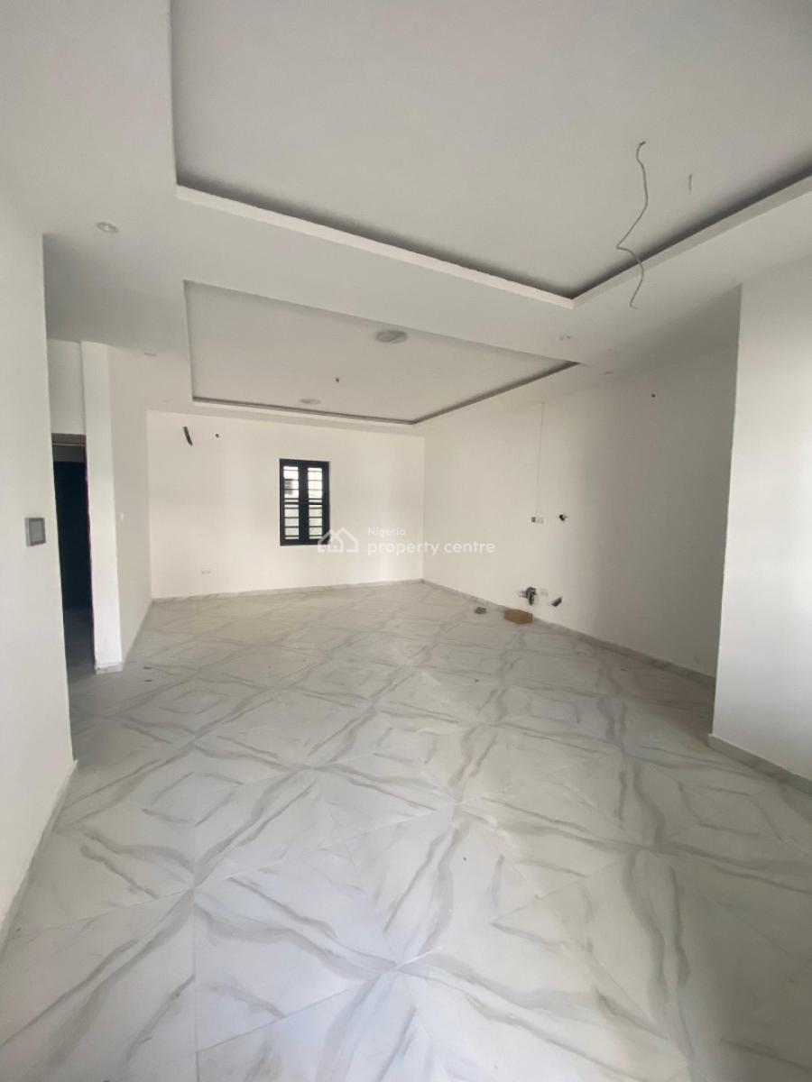 Luxury 4 Bedrooms, Ikota, Lekki, Lagos, Terraced Duplex for Rent