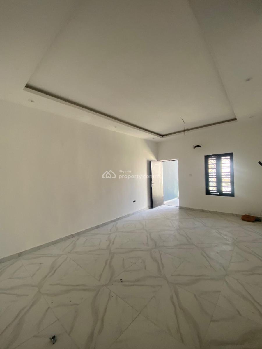 Luxury 4 Bedrooms, Ikota, Lekki, Lagos, Terraced Duplex for Rent