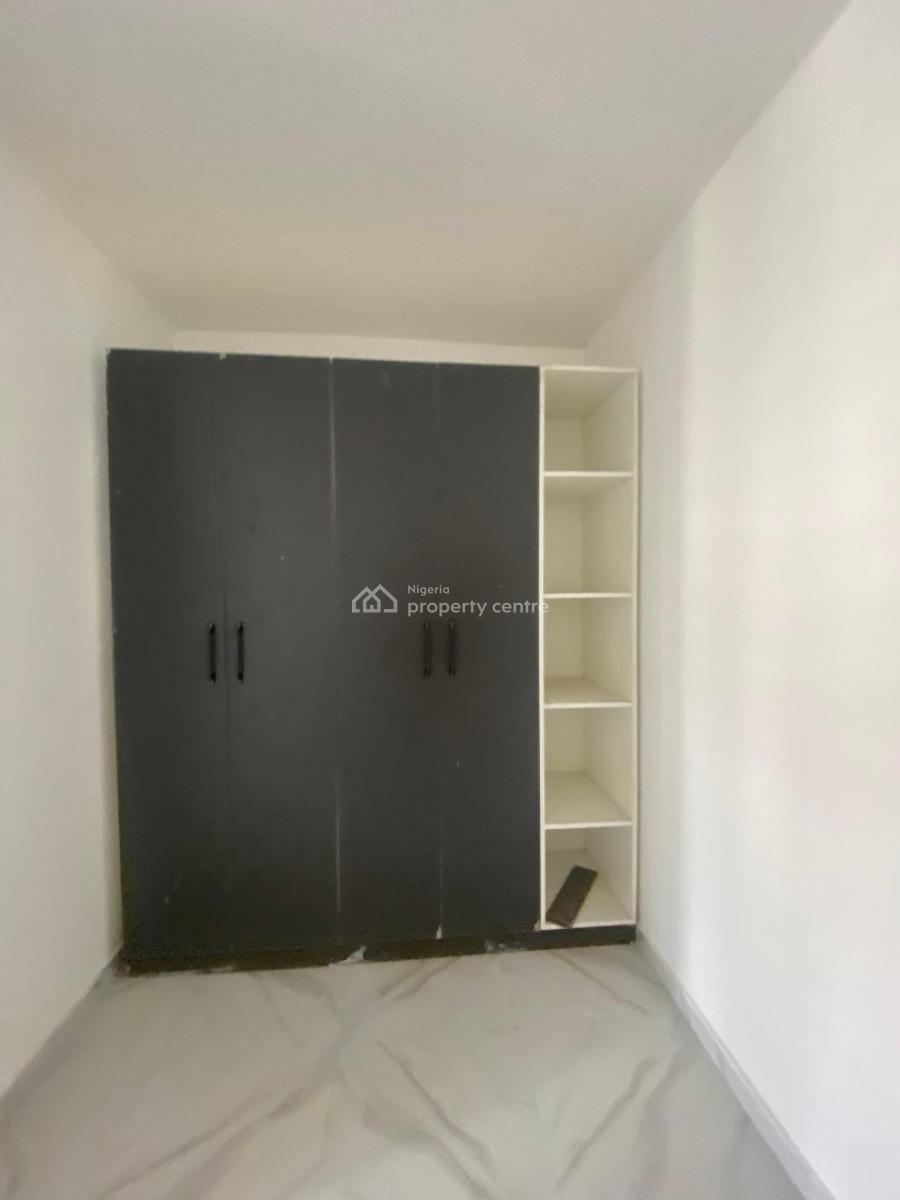 Luxury 4 Bedrooms, Ikota, Lekki, Lagos, Terraced Duplex for Rent