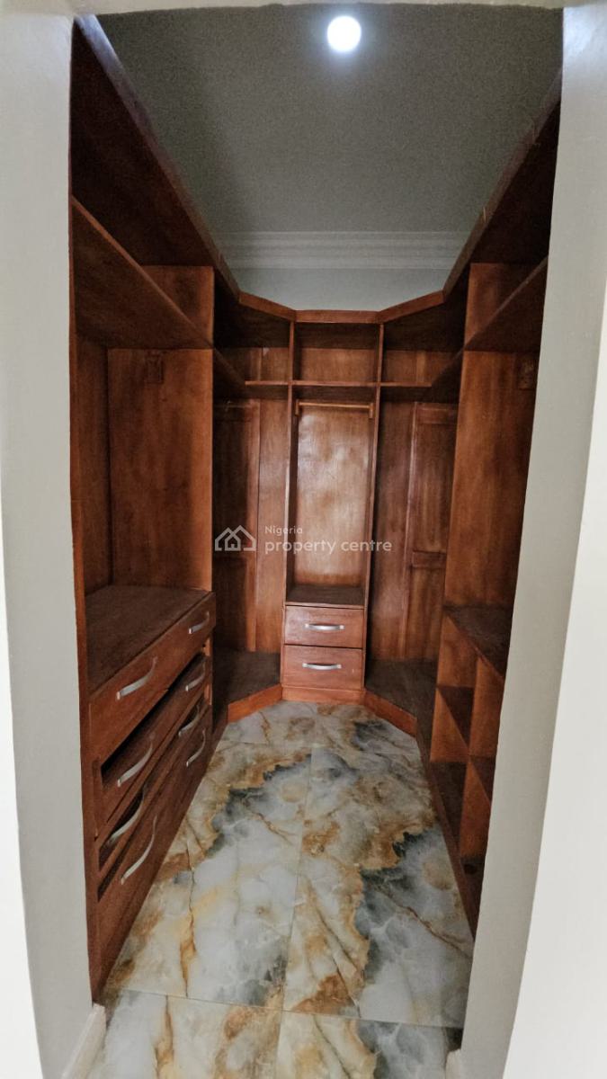 Spacious 6 Bedroom Semi Detached Duplex, Osapa, Lekki, Lagos, Semi-detached Duplex for Sale