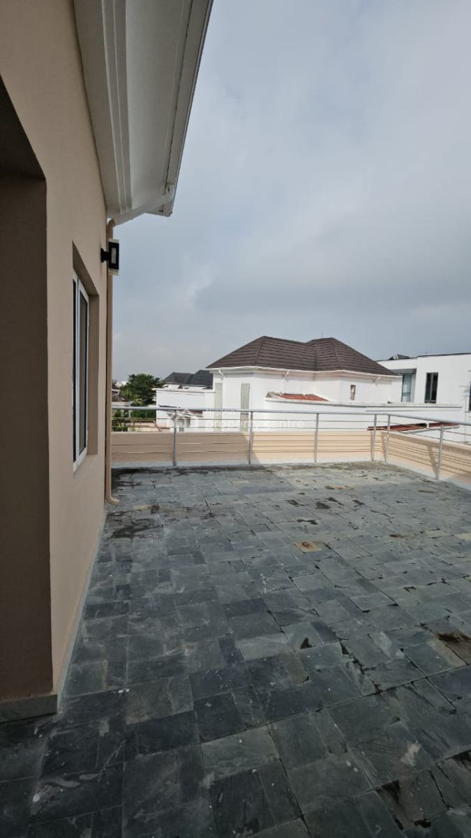 Spacious 6 Bedroom Semi Detached Duplex, Osapa, Lekki, Lagos, Semi-detached Duplex for Sale