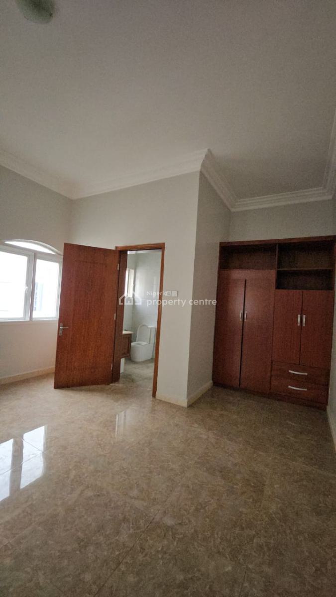 Spacious 6 Bedroom Semi Detached Duplex, Osapa, Lekki, Lagos, Semi-detached Duplex for Sale