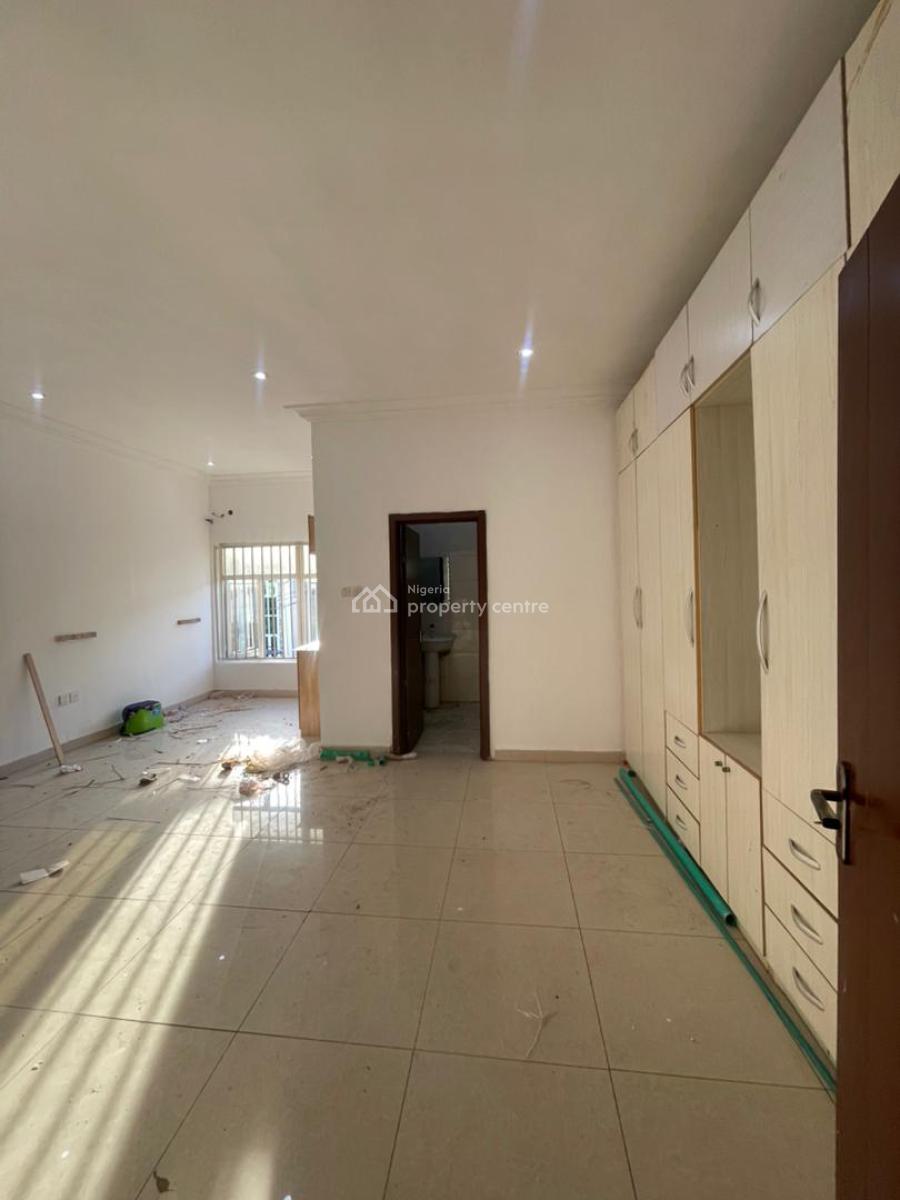 Exquisite Single Room Self Contained Shared Apartment., Osapa London, Lekki Phase 1, Lekki, Lagos, Flat / Apartment for Rent