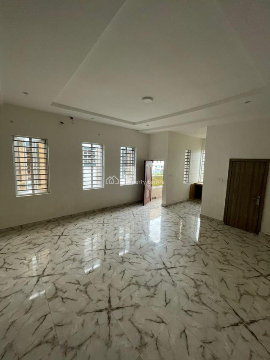 Studio Apartment with Personal Kitchen & Balcony., Jadeville Estate Chevron, Lekki Phase 2, Lekki, Lagos, Flat / Apartment for Rent