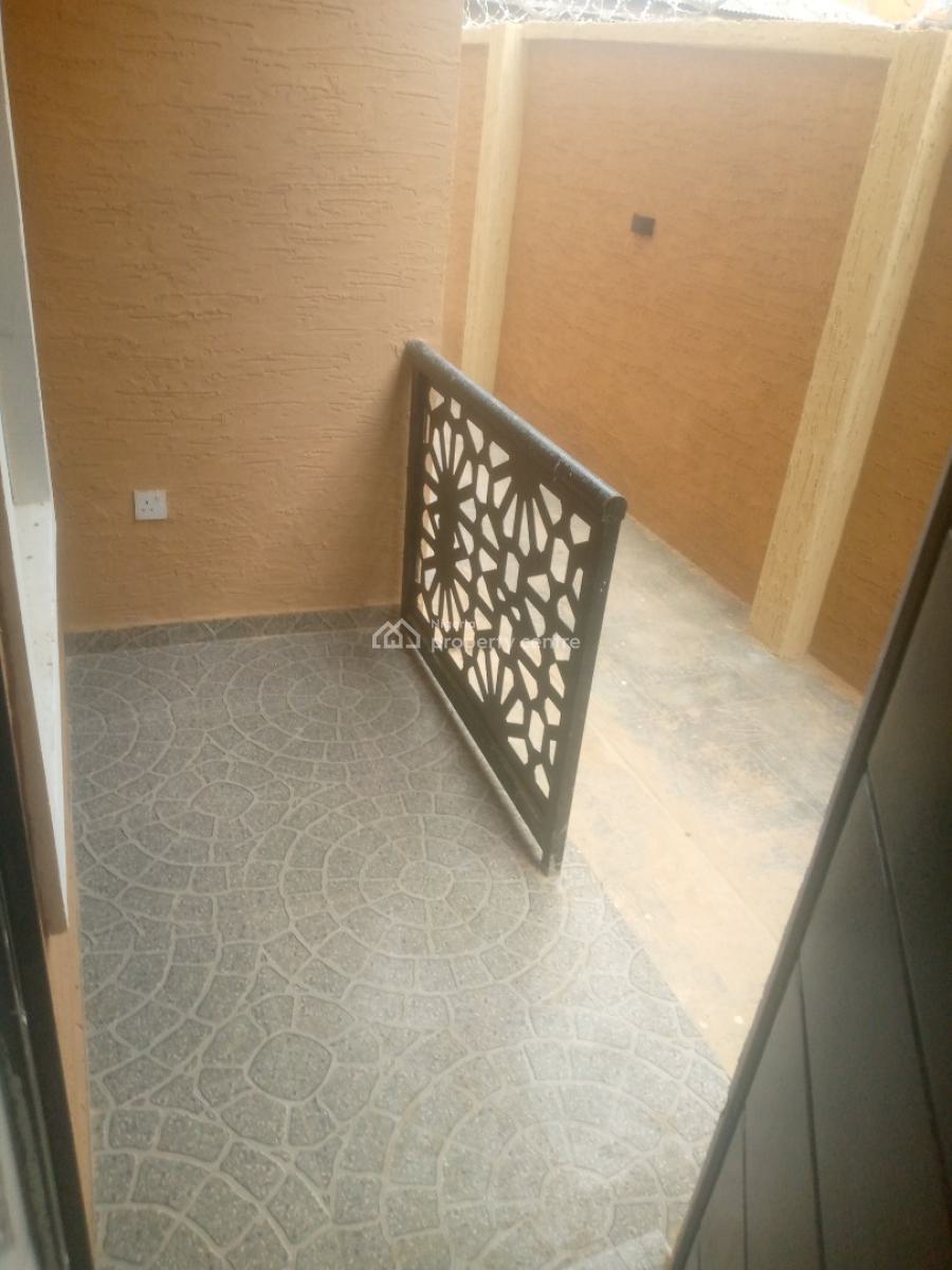 2 Bedroom Flat, Ebute, Ikorodu, Lagos, Flat / Apartment for Rent