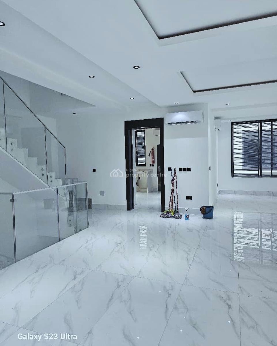 3 Bedroom Duplex, Ikoyi, Lagos, Terraced Duplex for Sale